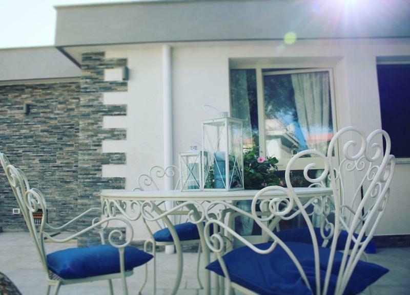 Il Sole Di Mondello Villa Exterior photo